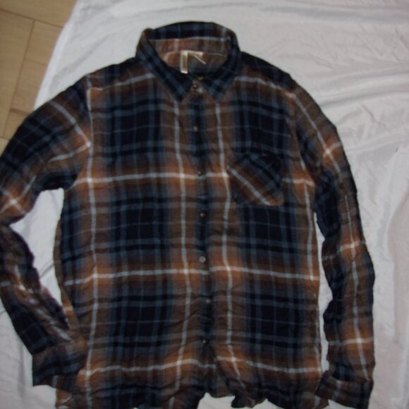Passport Tops - flannel size large womes brown blue plaid shirt gorpcore outdoor
